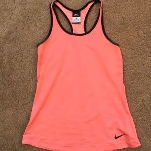 Nike peach tank top